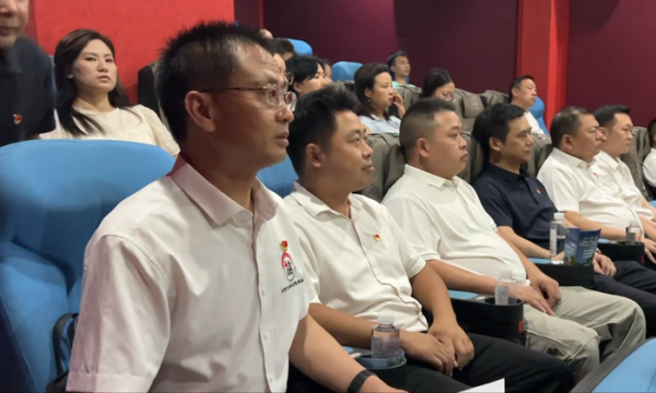  七月主题党日活动：建党华诞忆长征 同心向党践初心